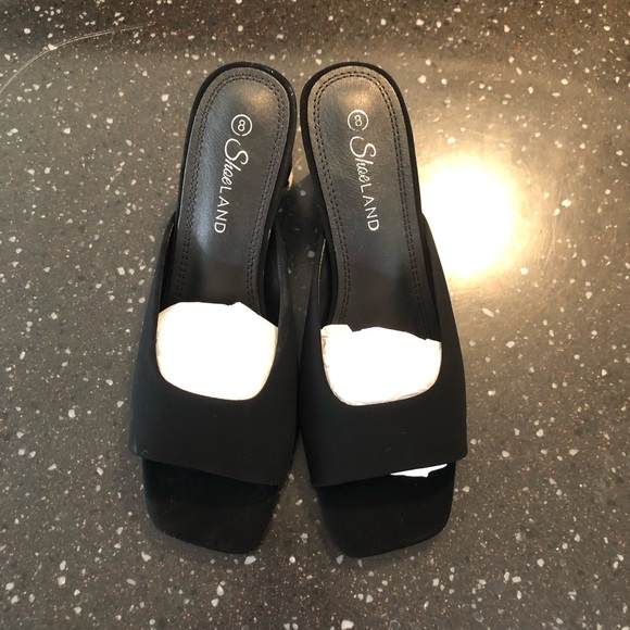 BNIB mules sandals - Picture 4 of 5